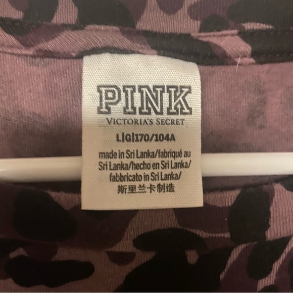 Pink Victoria Secret Animal Print Shirt Womens Size Large Purple Short Sleeve - Picture 5 of 7